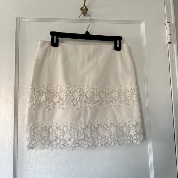 JCREW DAISY LACE MINI SKIRT 🤍 Size 0 - Picture 5 of 8